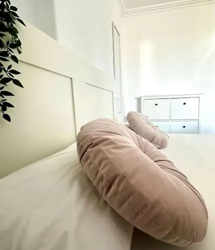 Shining Loft At Park Golf Daire *